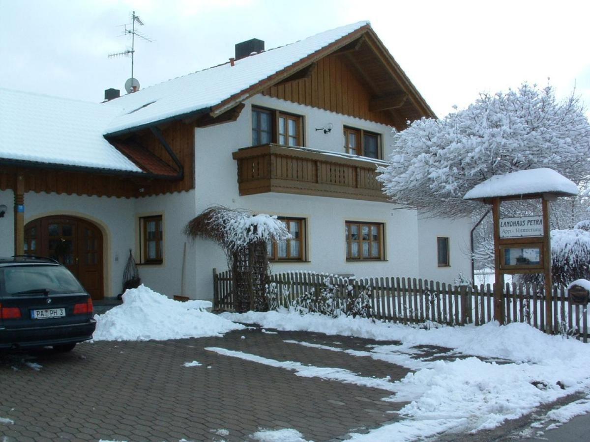 Landhaus Petra Bad Füssing Exterior foto